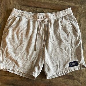 Abercrombie & Fitch Men’s Light Gray Athletic Shorts Size Large